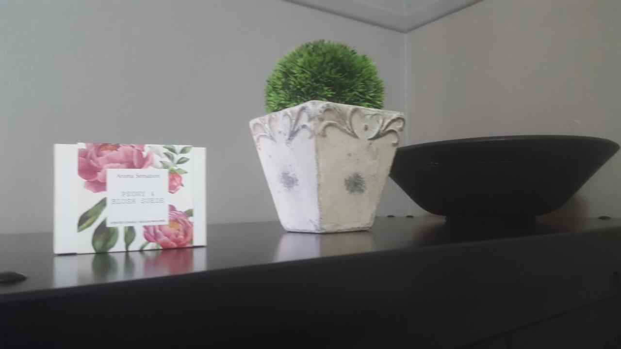 Peony Luxury Room With Wifi And Own Entrance Stellenbosch Extérieur photo