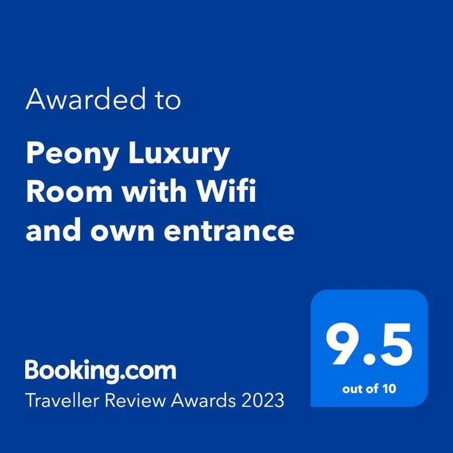Peony Luxury Room With Wifi And Own Entrance Stellenbosch Extérieur photo